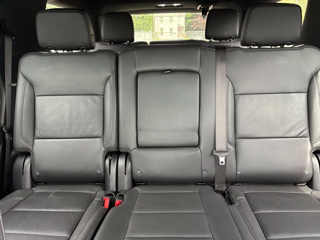 Used 2025 Summit White Chevrolet LT image 85