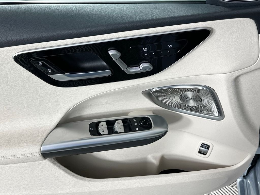 Used 2026 Silver Mercedes-Benz C 300 image 18