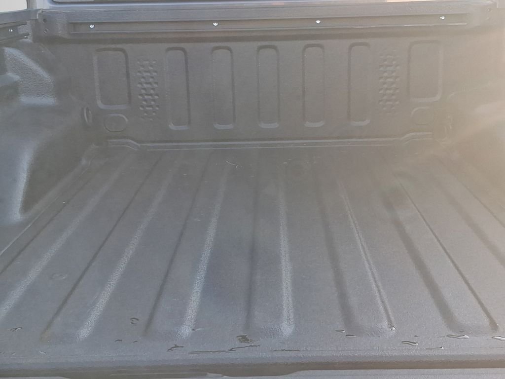 Used 2021 Gray Jeep Rubicon image 12