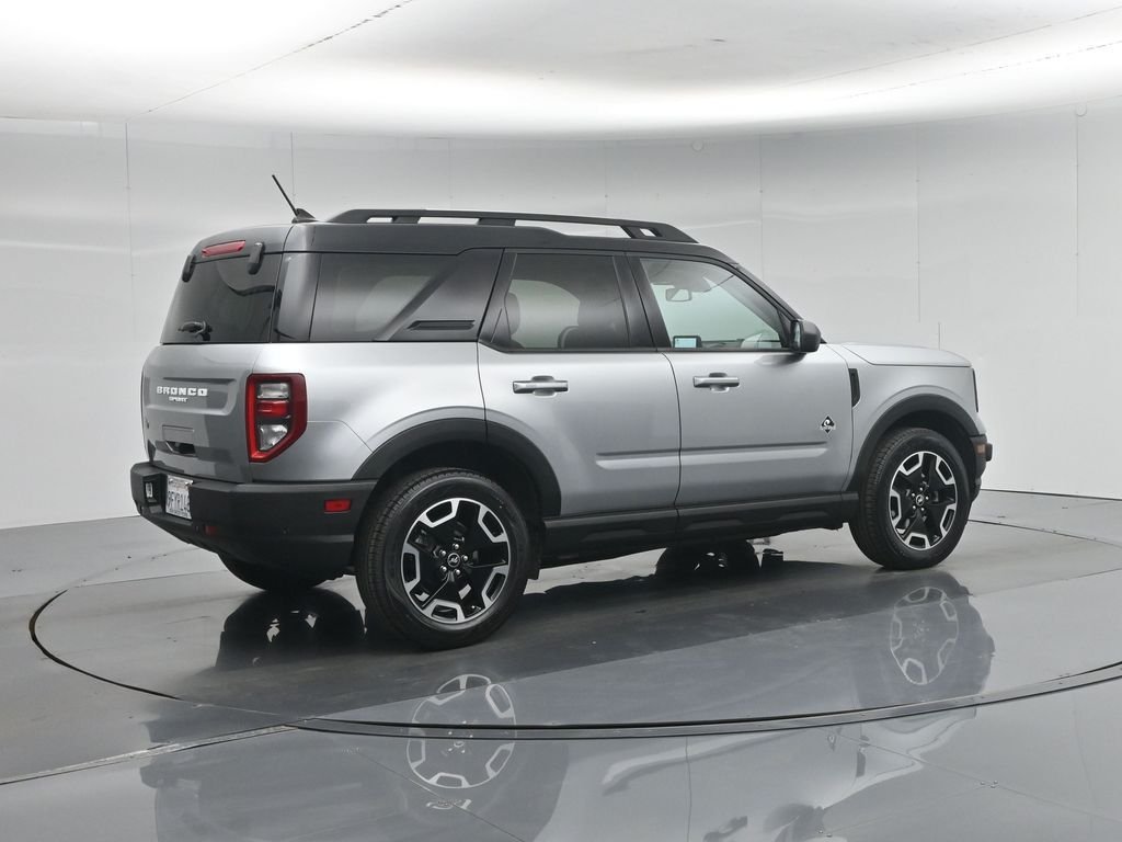 Certified Used 2022 Silver Ford Outer Banks image 31