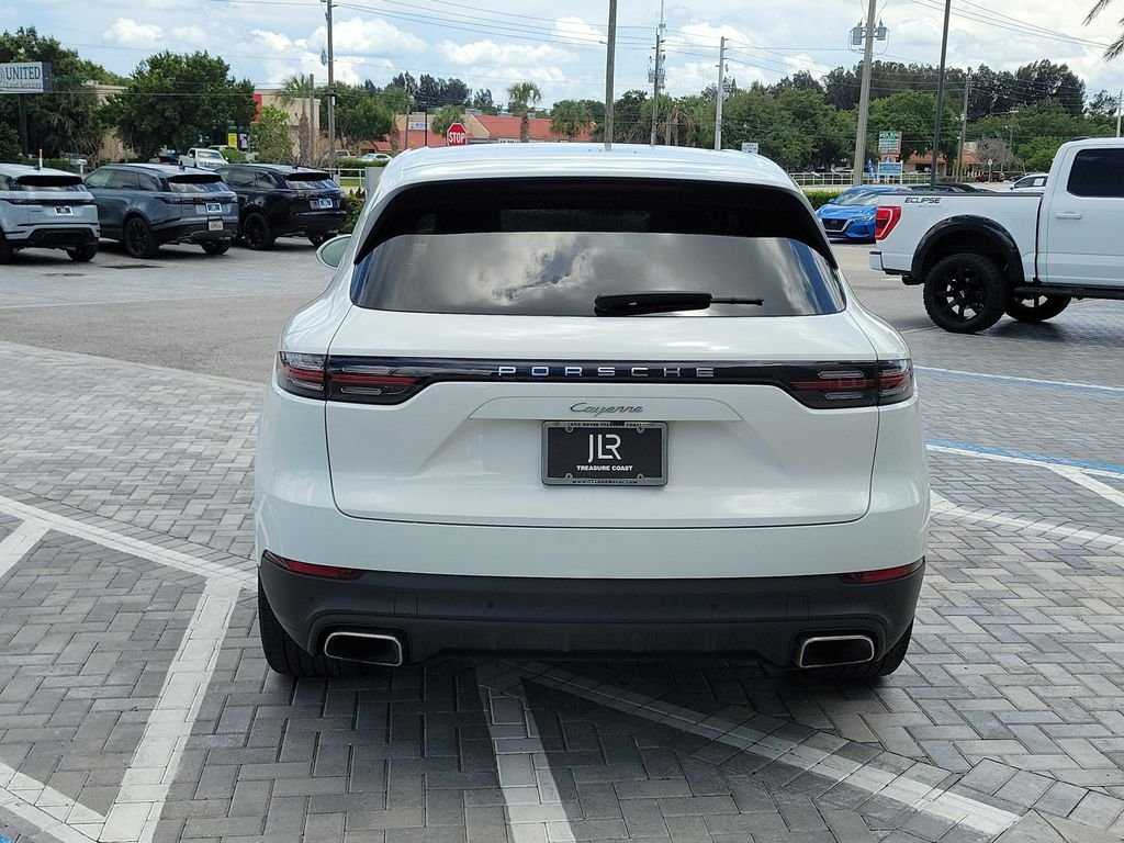 Used 2022 White Porsche Base image 4