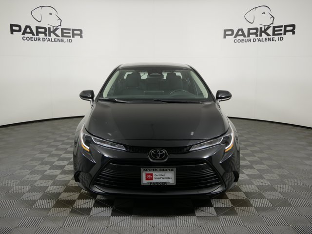 Used 2025 Midnight Black Metallic Toyota LE image 3