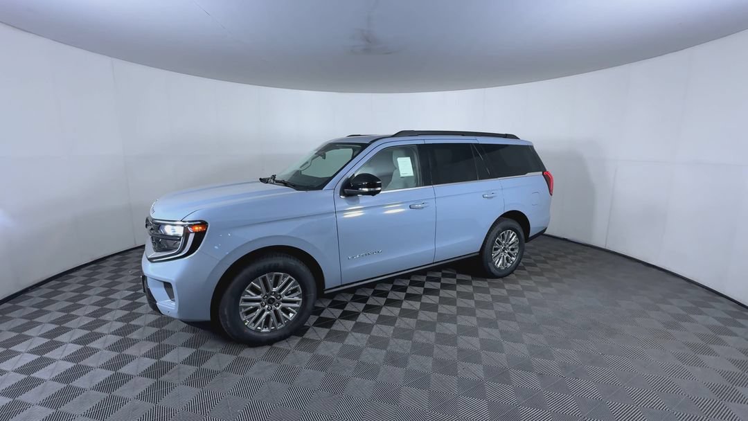 New 2027 Glacier Gray Metallic Tri-Coat Ford Platinum image 4