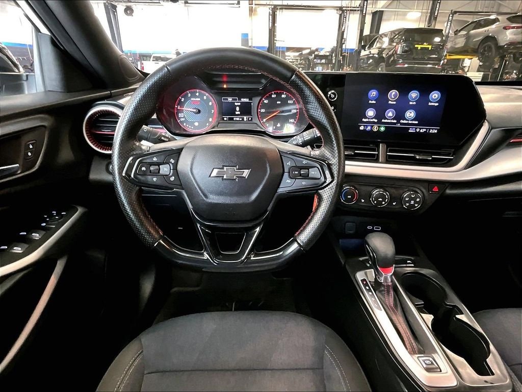 Used 2024 White Chevrolet 1RS image 18