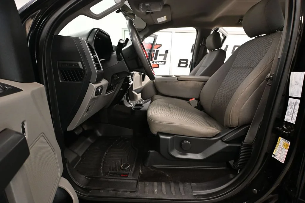 Used 2018 Black Ford XLT image 15