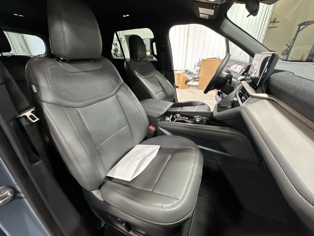 New 2027 Blue Ford Active image 32
