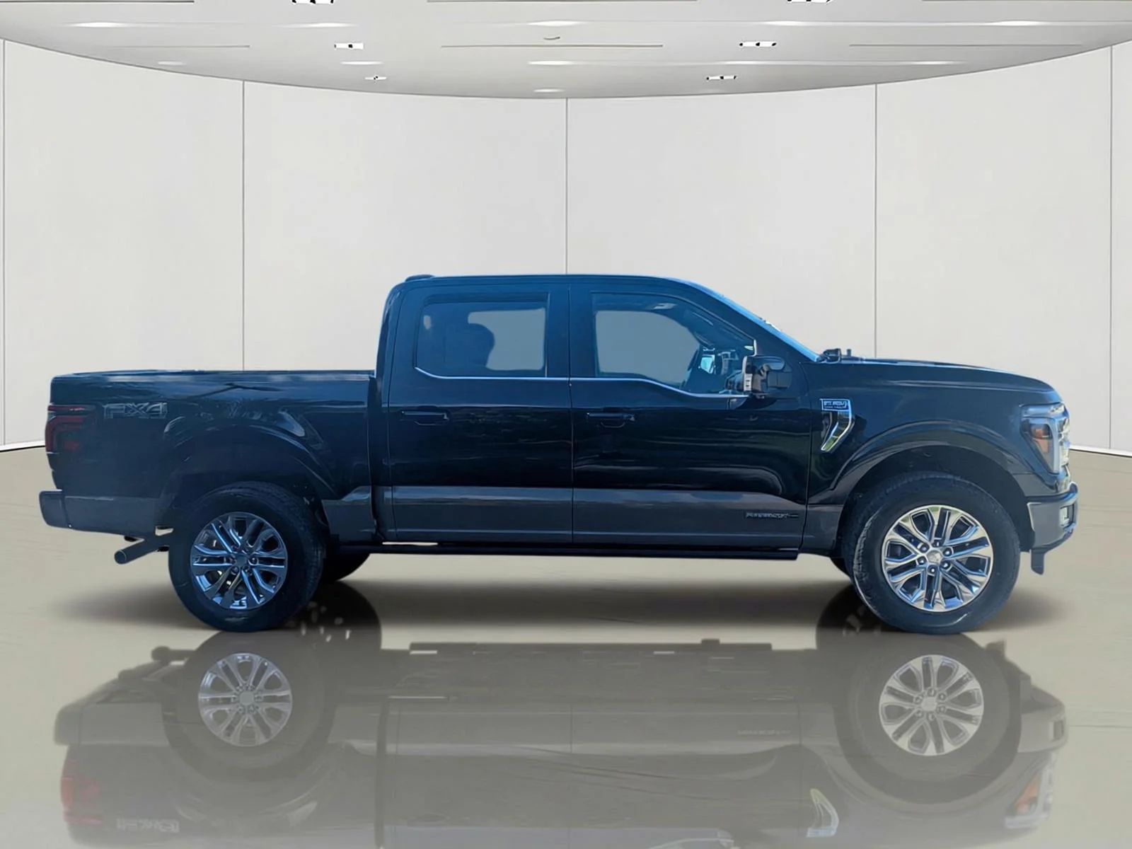 New 2026 Agate Black Metallic Ford King Ranch image 4