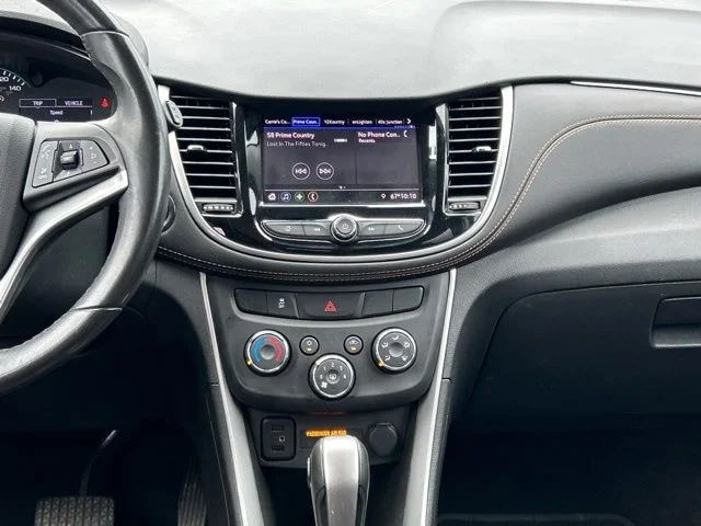 Used 2020 White Chevrolet LT image 20