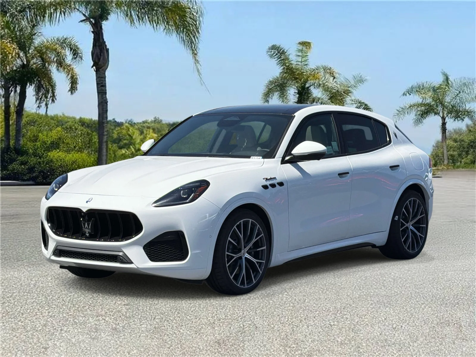 2026 Maserati Grecale Modena V6's photo
