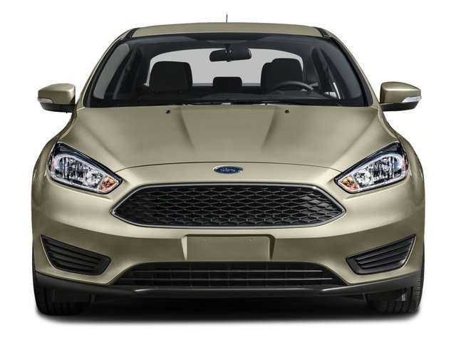 Used 2016 Shadow Black Ford SE image 4