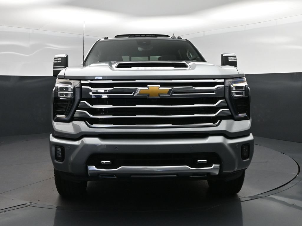 New 2026 Sterling Gray Metallic Chevrolet High Country image 10