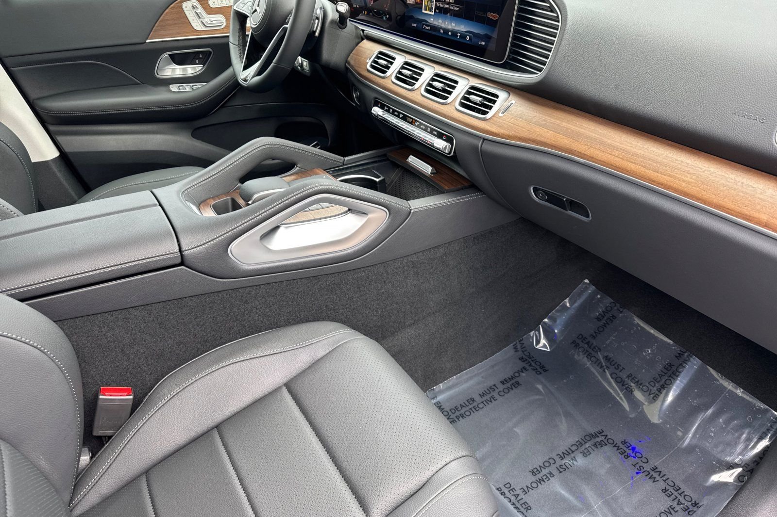 New 2026 Selenite Grey Metallic Mercedes-Benz GLE 350 image 10