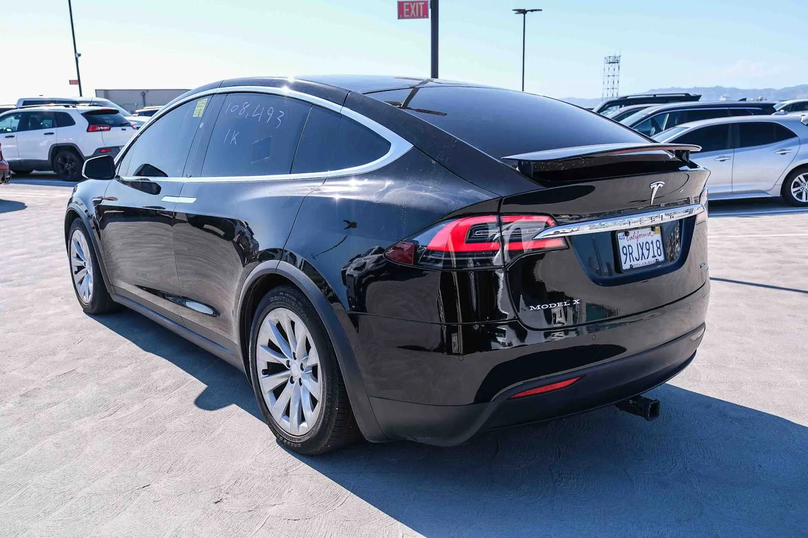 Used 2018  Tesla  image 6