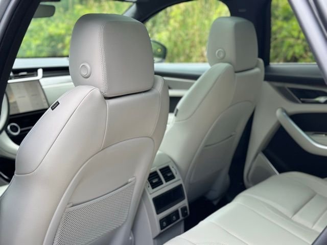 2026 Jaguar F-Pace R-Dynamic S - Photo 15