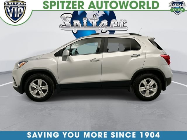 Used 2018 SILVER ICE METALLIC Chevrolet LT image 7