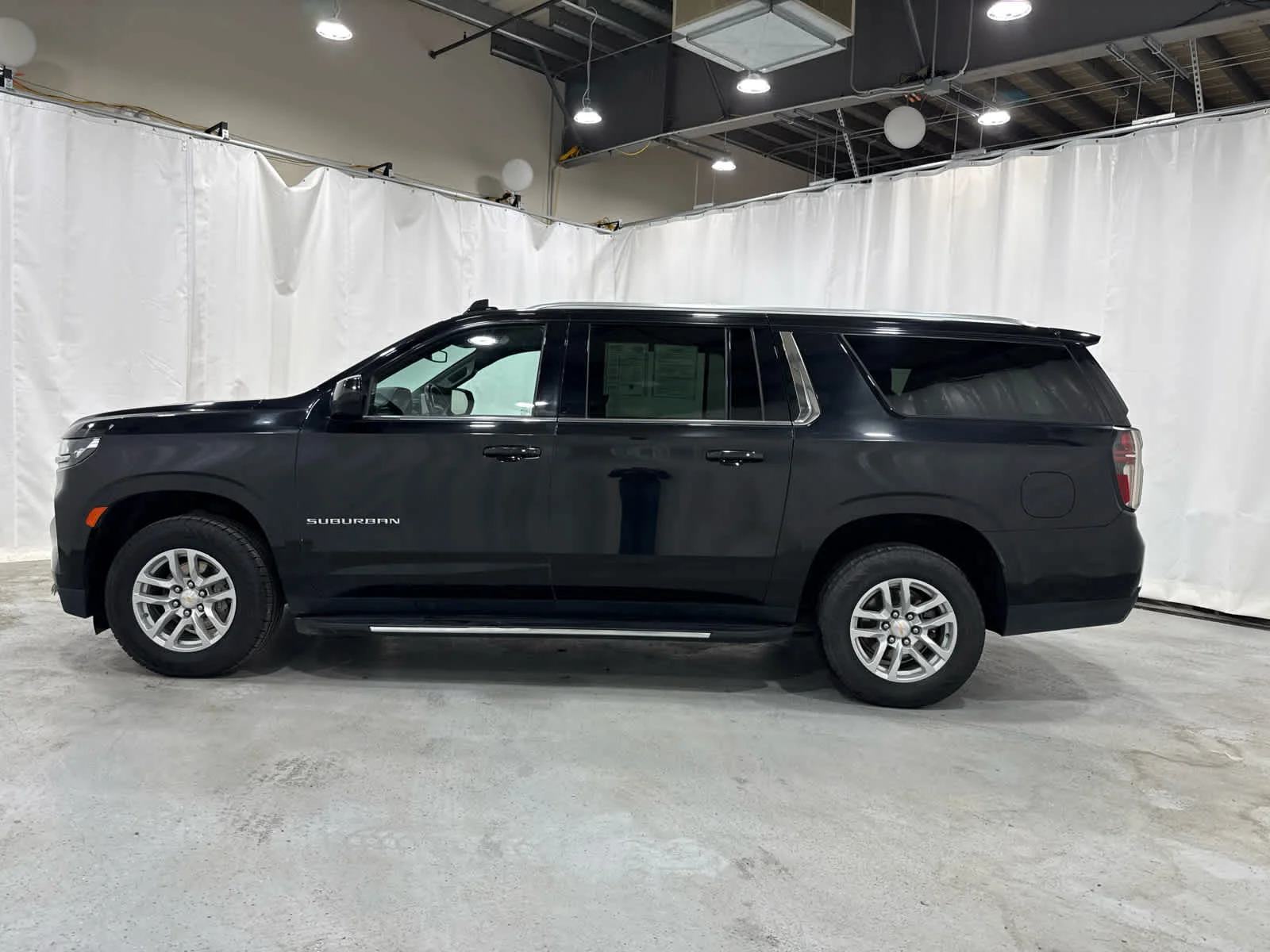 Used 2023 Black Chevrolet LT image 2