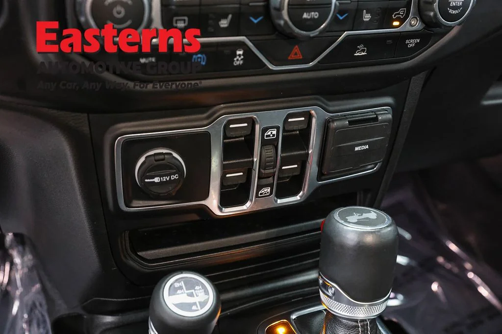 Used 2022 White Jeep Unlimited Sahara 4xe image 21
