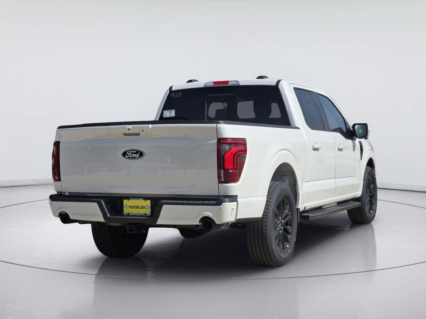 New 2026 Star White Metallic Tri-Coat Ford Lariat® image 4