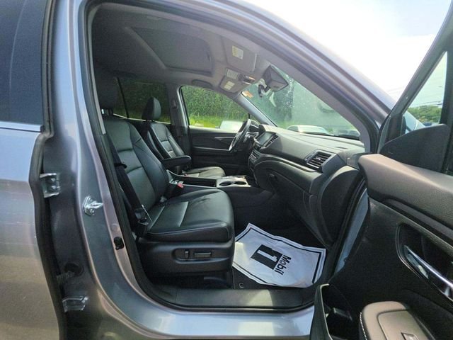 Used 2023 Silver Honda RTL-E image 13