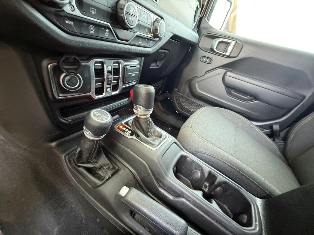 Used 2025 Black Jeep Nighthawk image 22