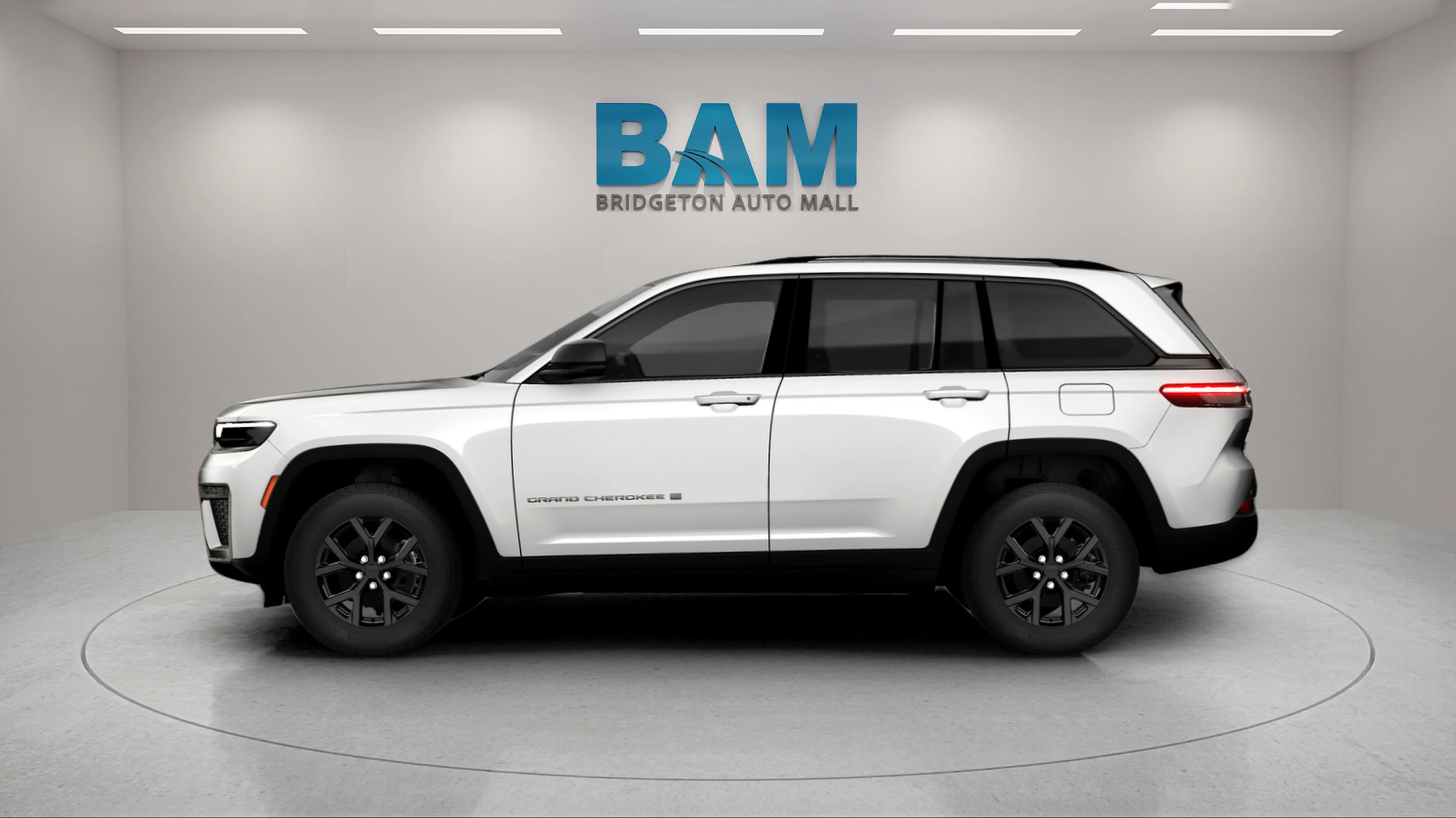 New 2026 Bright White Clearcoat Jeep Laredo Altitude image 12