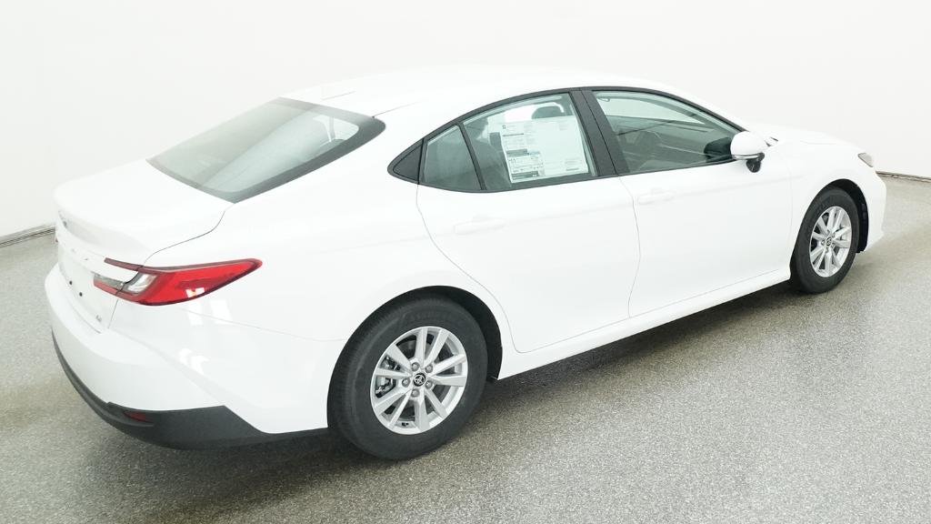 New 2026 Ice Cap Toyota LE image 14