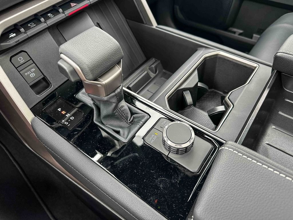 2026 Toyota Tundra Limited - Photo 24