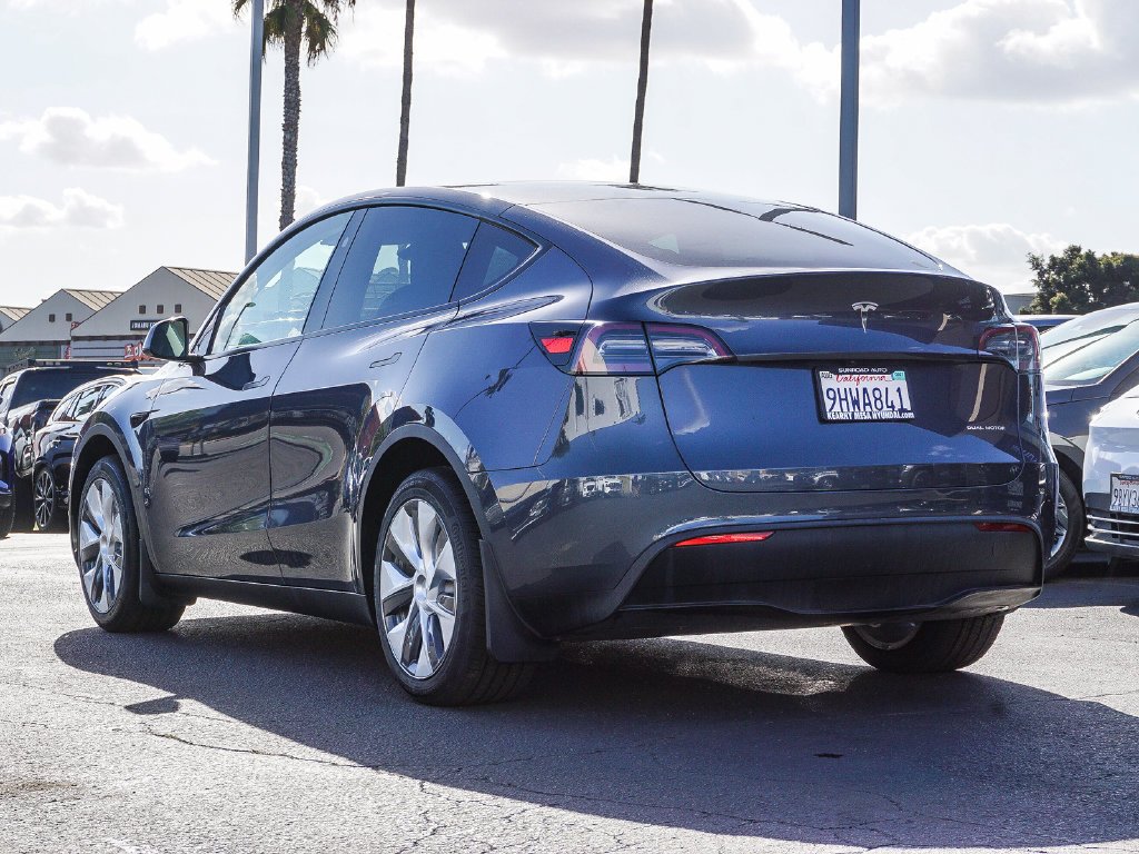 Used 2023 Gray Tesla Long Range image 5