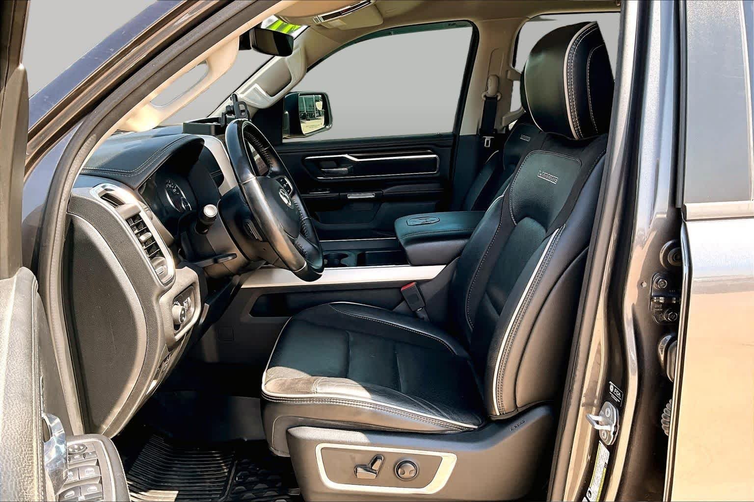 Used 2022 Granite Crystal Metallic Clearcoat Ram Laramie image 8
