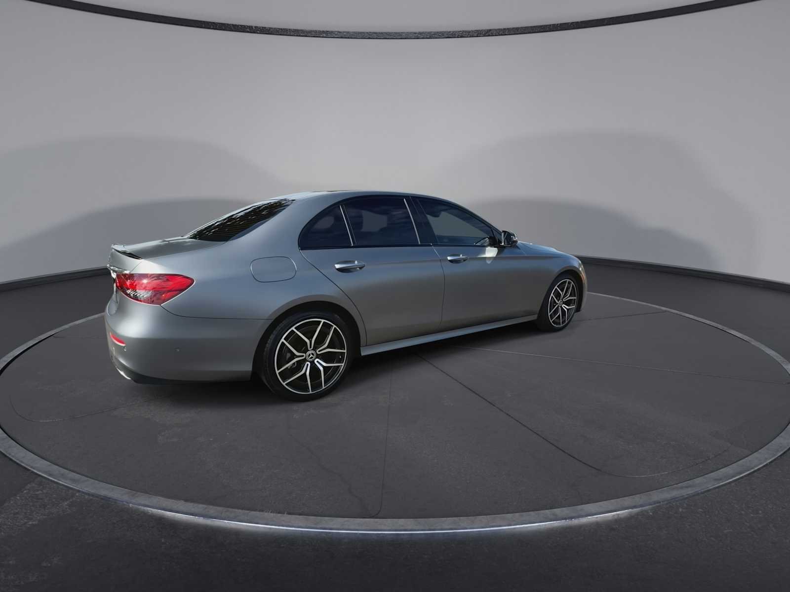 Used 2023 MANUFAKTUR Selenite Gray Magno Mercedes-Benz E 350 image 8
