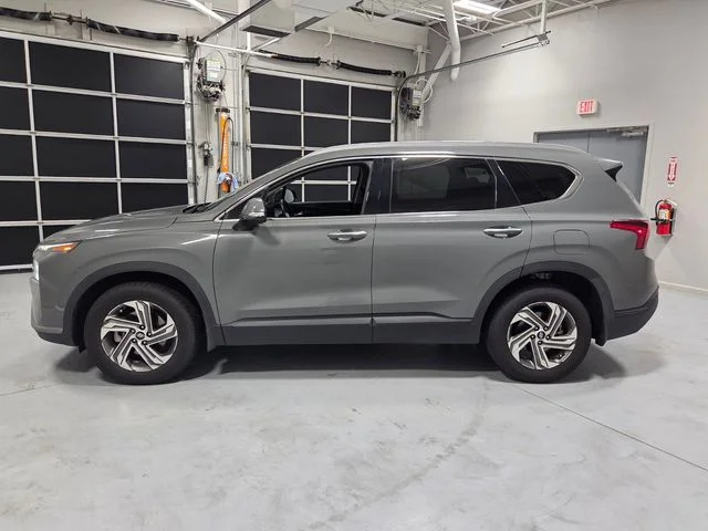 Used 2023 Gray Hyundai SEL image 4