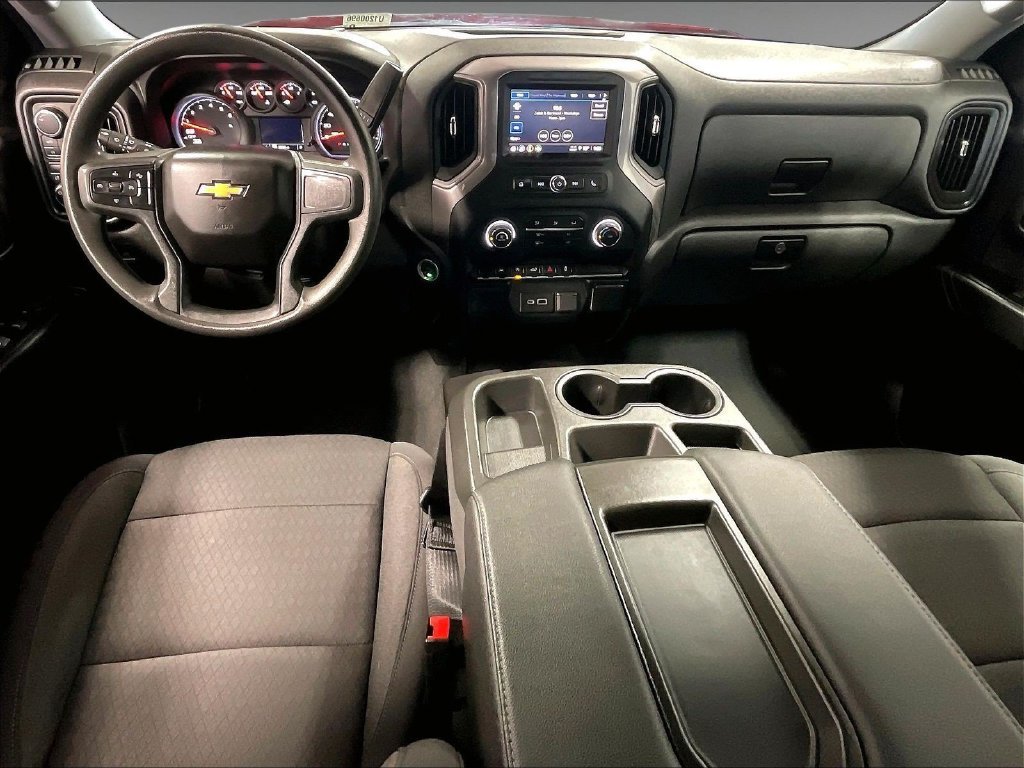 Used 2023 Red Chevrolet Custom image 21
