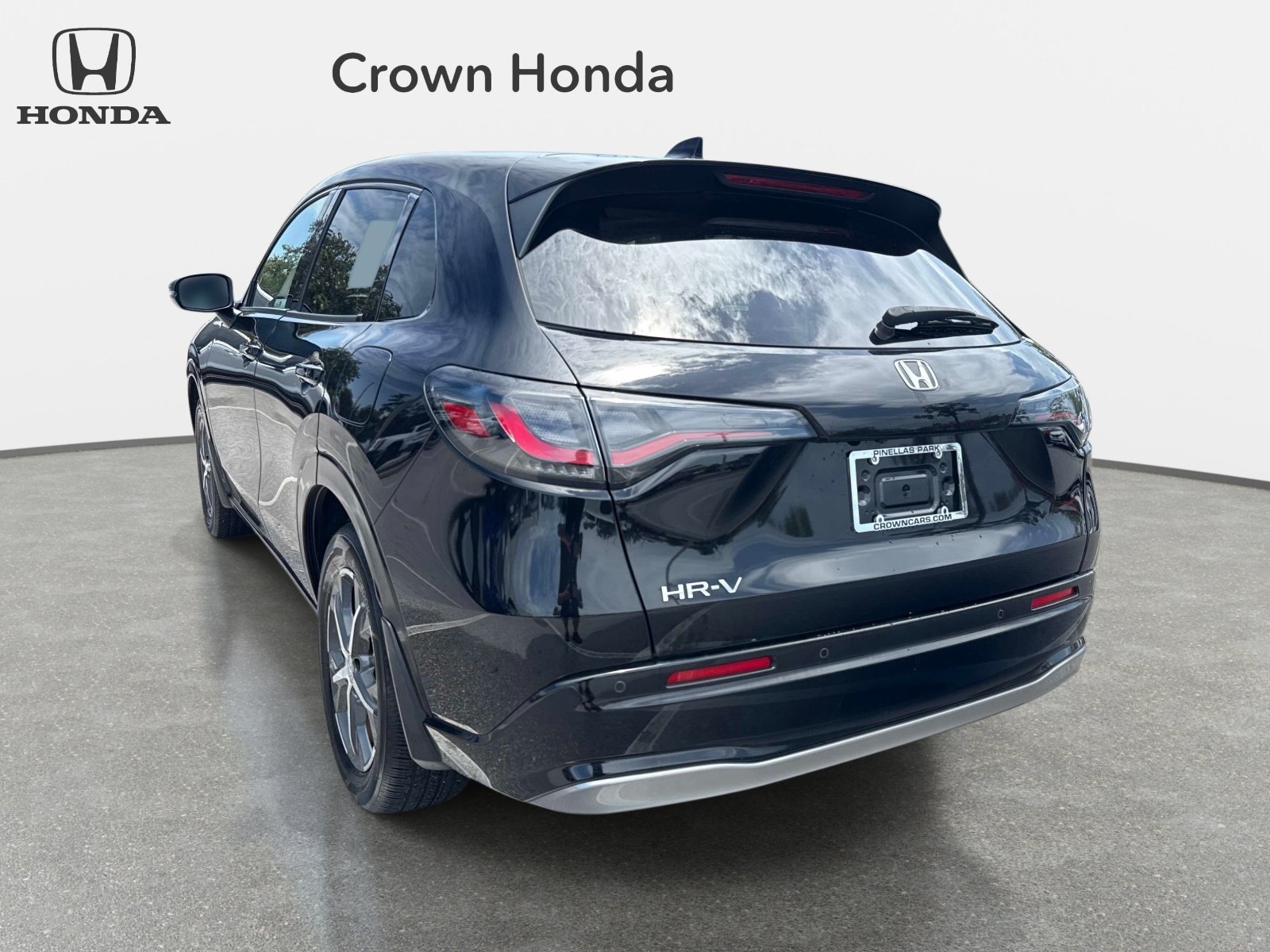 Used 2024 Crystal Black Pearl Honda EX-L image 8