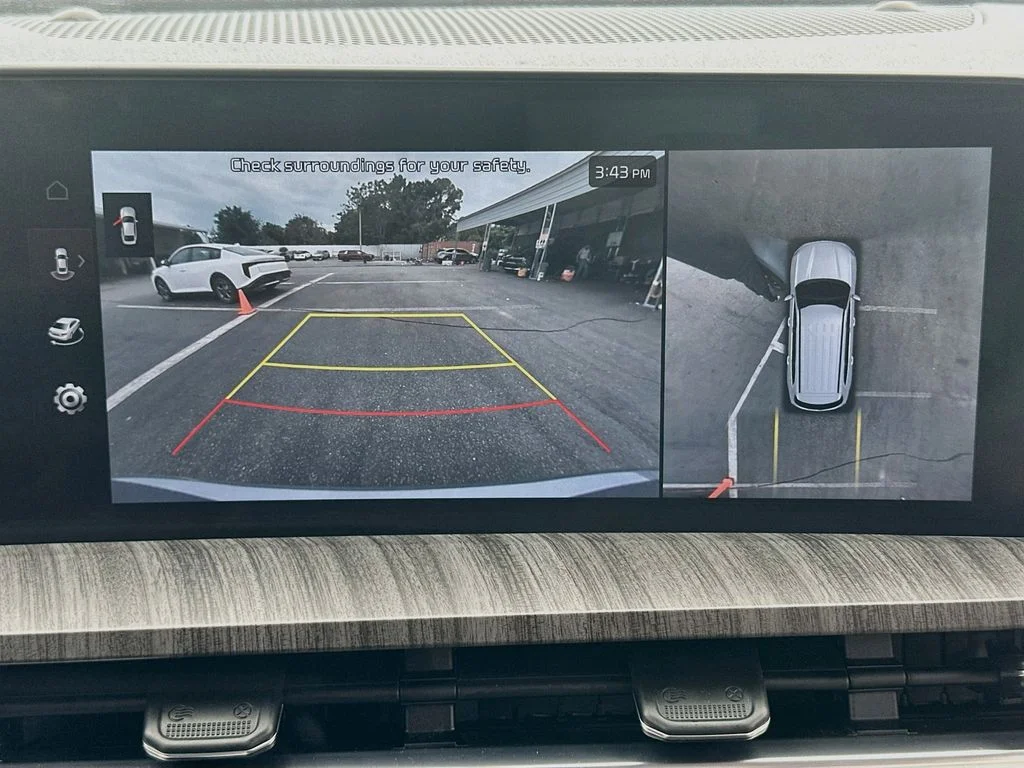 Certified Used 2024 Silver Kia SX image 14