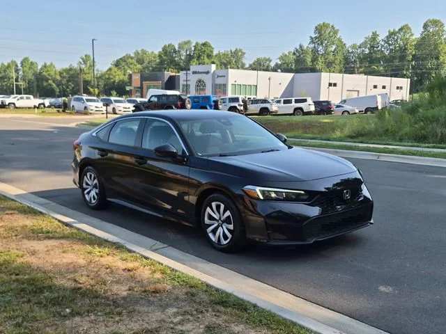 Used 2025  Honda LX image 15