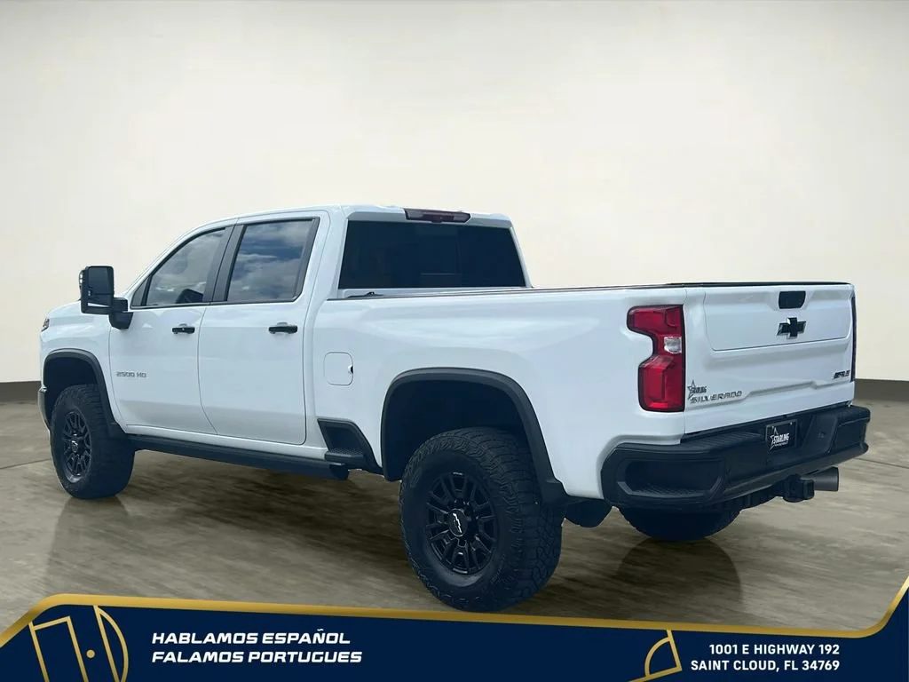 Used 2024 Summit White Chevrolet ZR2 image 4