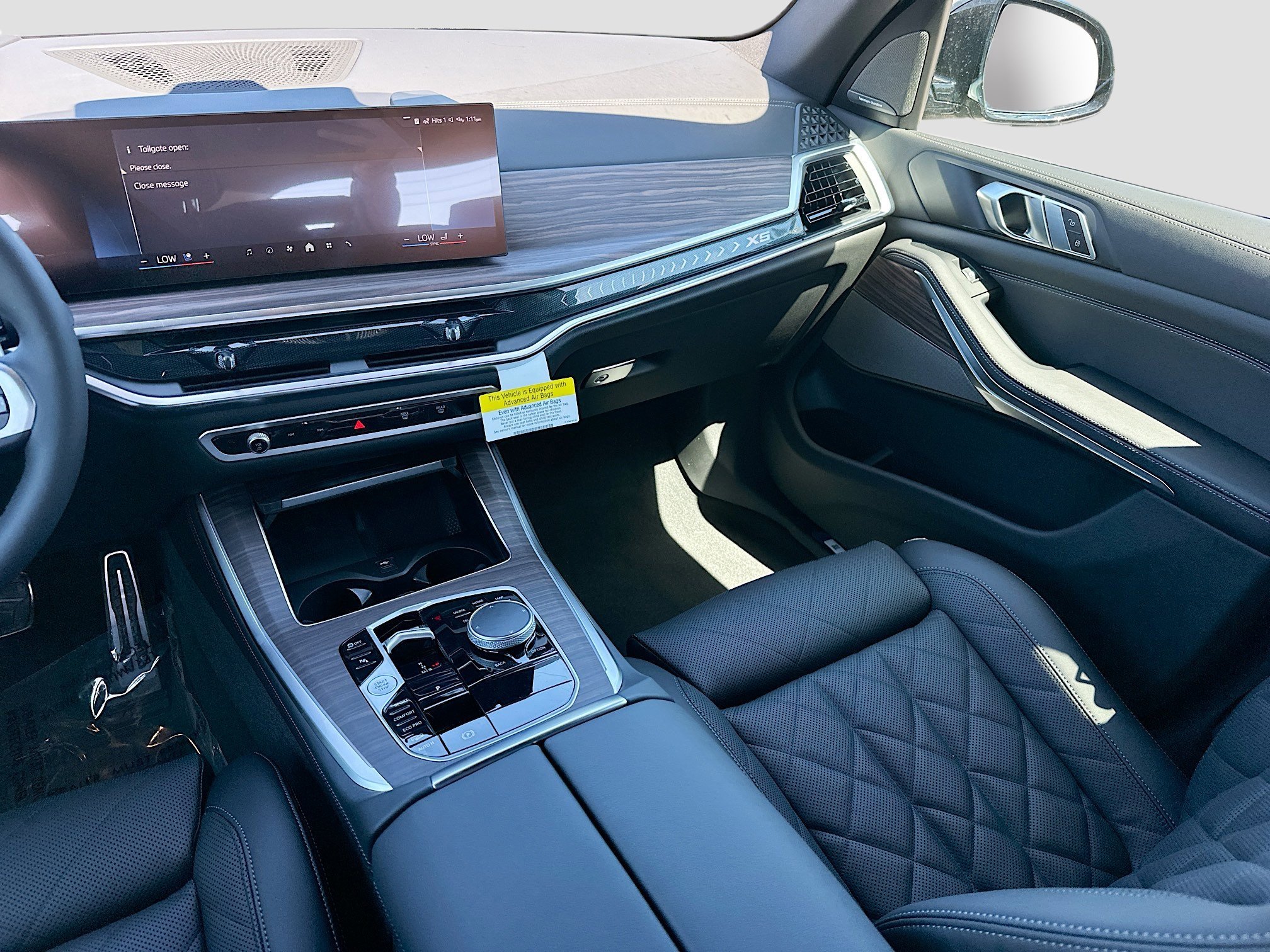 New 2026 Manhattan Green Metallic BMW xDrive40i image 18