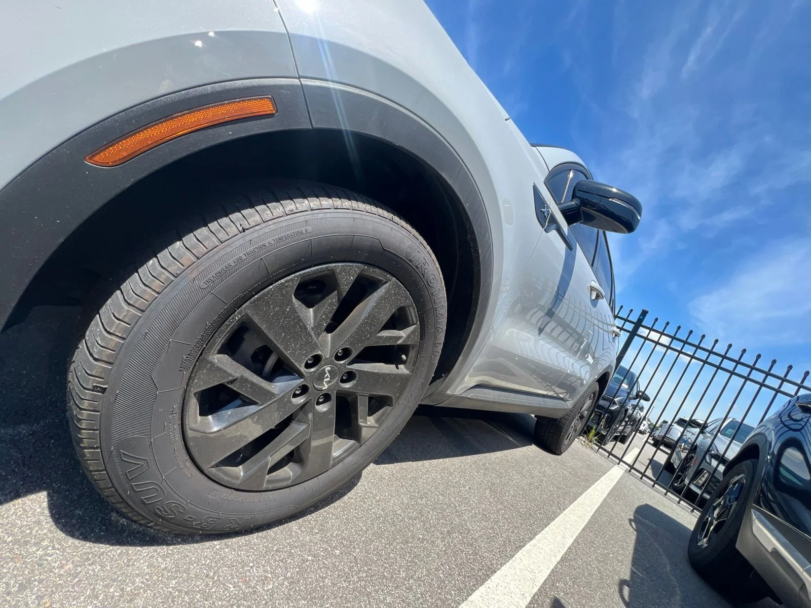 Used 2022 Gray Kia S image 3