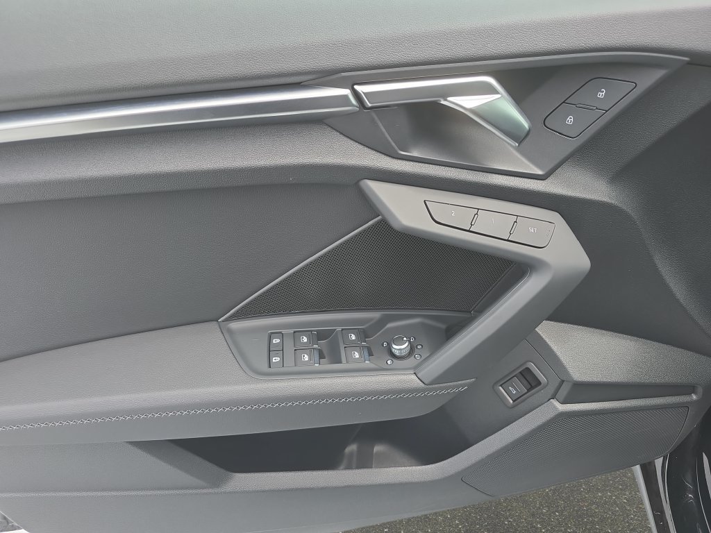 Used 2023 Black Audi  image 24