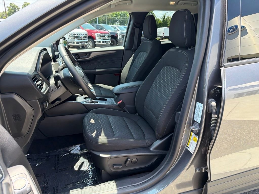 Certified Used 2023 Carbonized Gray Metallic Ford Active image 11