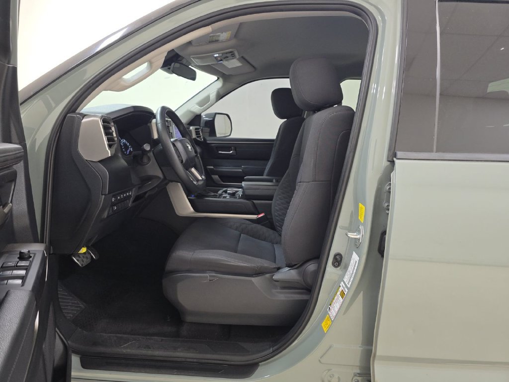 Used 2022 Gray Toyota SR5 image 5