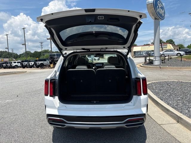 Used 2022 Glacial White Pearl Kia SX image 31