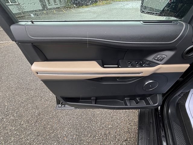 Used 2024 Black Metallic Ford Limited image 22