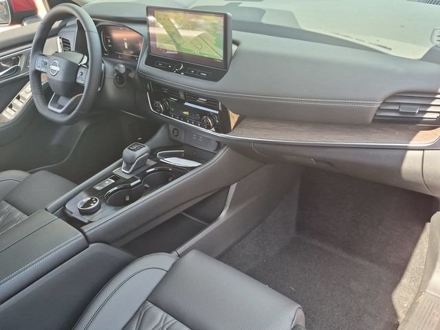 New 2026 Scarlet Ember Tintcoat Nissan Platinum image 28