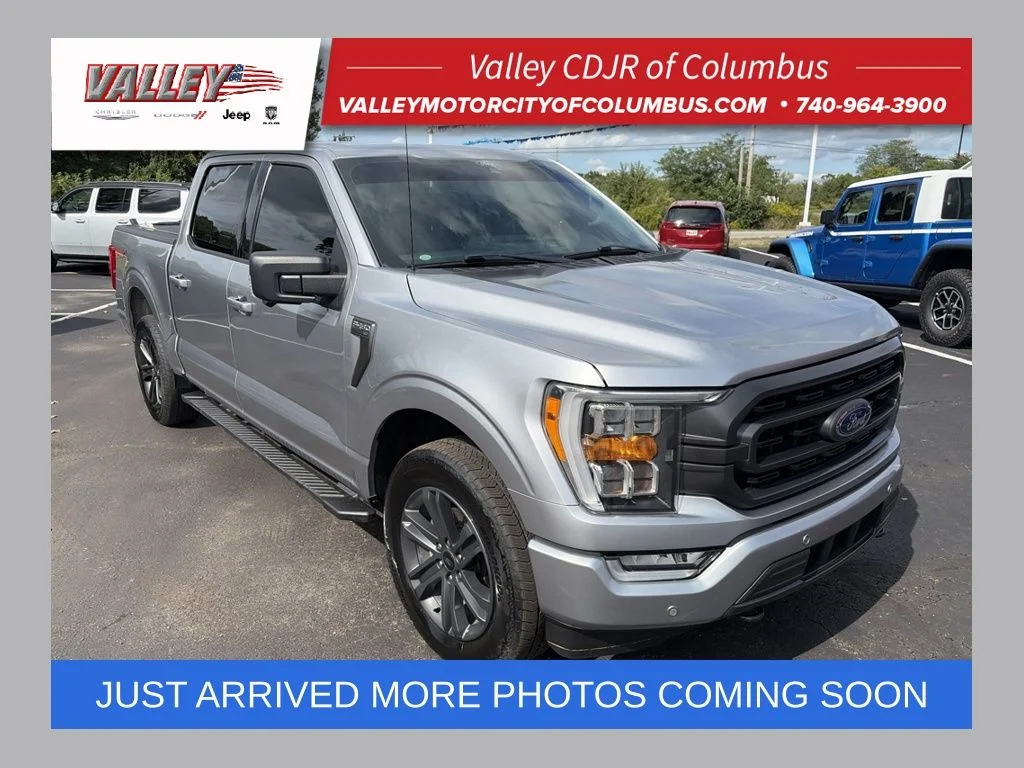 Used 2021 Silver Ford XLT image 1