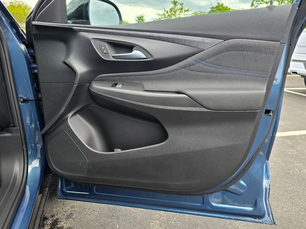 2026 Buick Envista Sport Touring - Photo 31