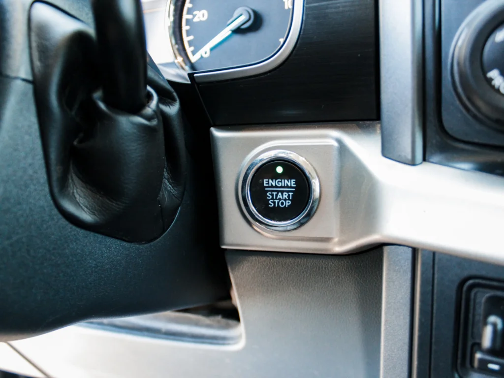 Used 2021 Oxford White Ford XLT image 18