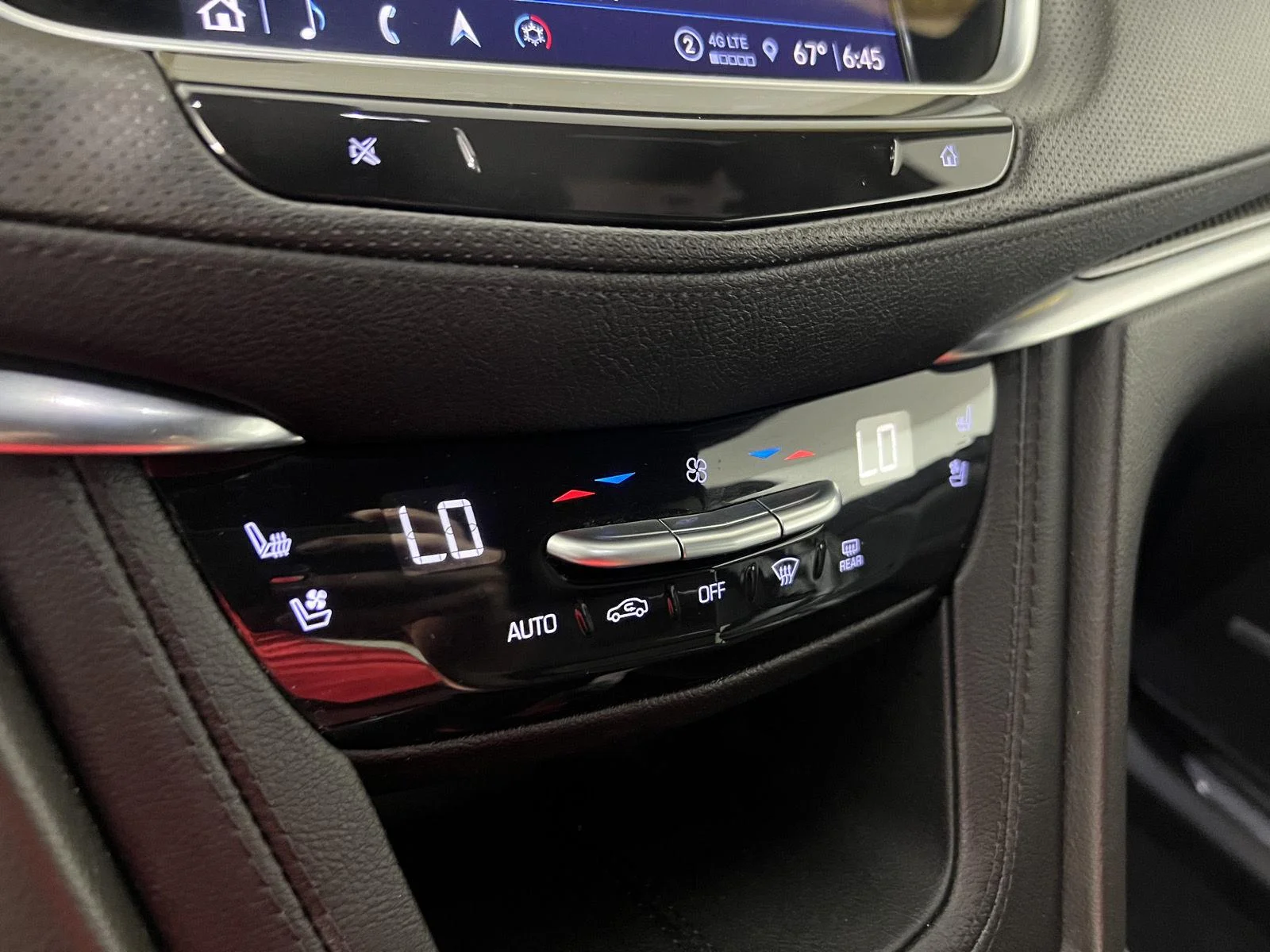 Used 2023 Crystal White Tricoat Cadillac AWD Sport image 26