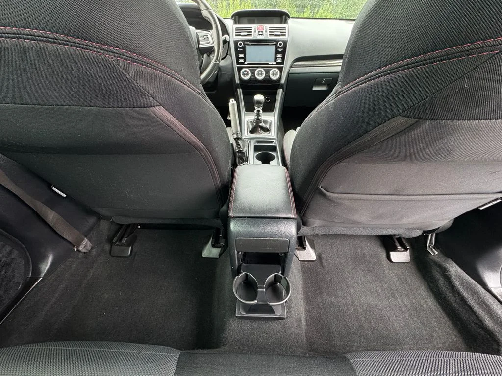 Used 2017 Crystal White Pearl Subaru Base image 30