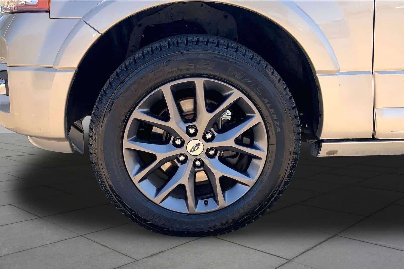 Certified Used 2017 White Gold Ford Limited image 11